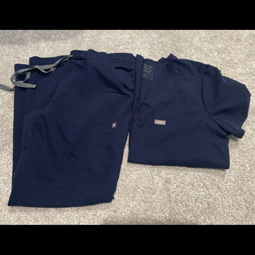 FIGS Scrub Set EUC *Navy* Small Catarina + Small Petite Yola $70